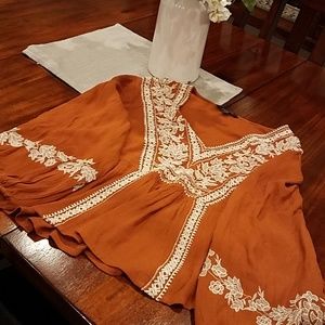 AE balloon sleeve orange embroidered tunic